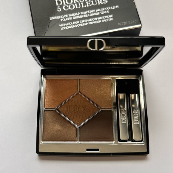 Dior diorshow 5 couleurs 
#559 poncho - Picture 1 of 3